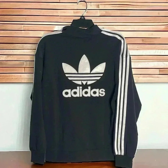 Adidas Originals NEW WITH TAGS Women's Quarter Zip Sweatshirt - Size XS. - Picture 5 of 7